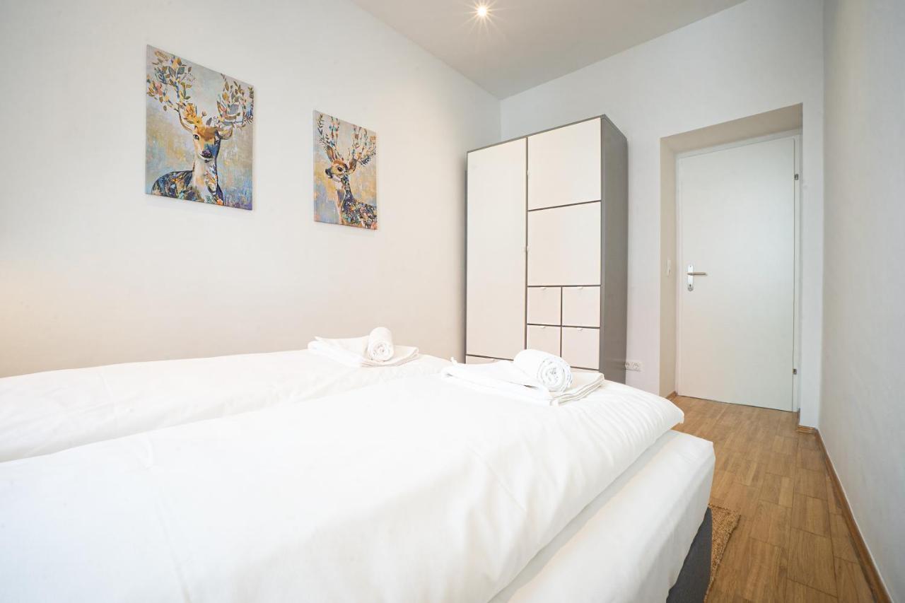 Modern And Lovely Apartment Next To Subway Station Viena Exterior foto